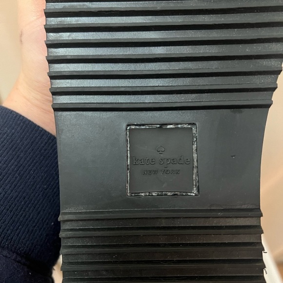 Kate Spade women’s red and black chinky boot missing laces size 7 - Picture 12 of 12